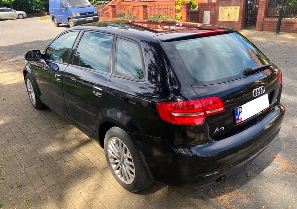 Audi A3 cena 38800 przebieg: 205600, rok produkcji 2012 z Leszno małe 407